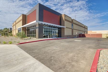 Preview of commercial space at 350 S Hamilton Ct