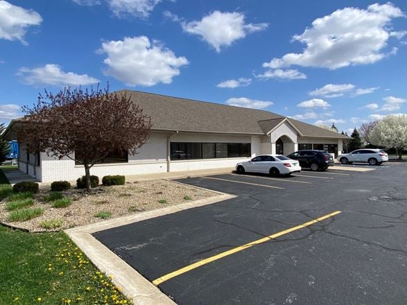 Preview of Office space for Rent at 9801 - 9805 Prairie Ave