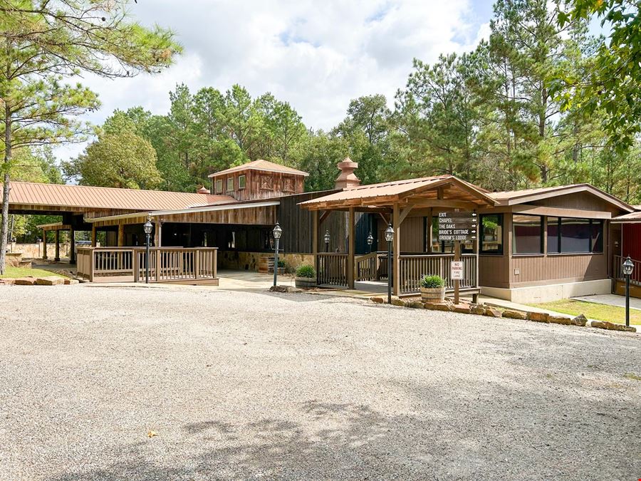 Magnolia Event Venue on 18 Acres