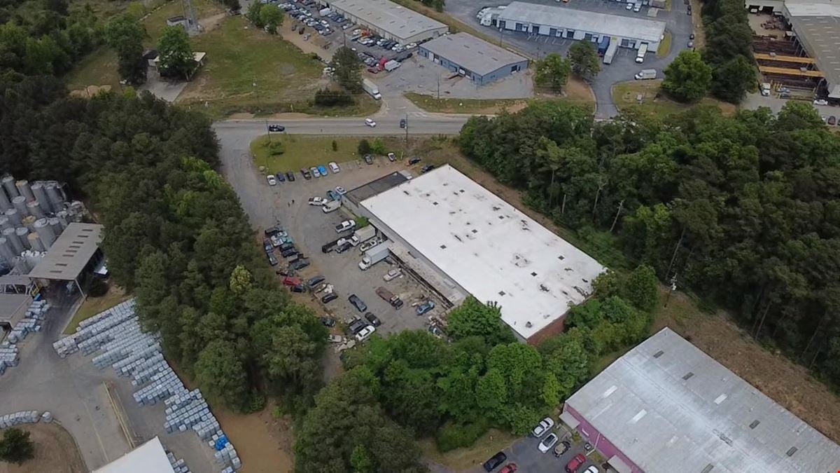 25,951 SF Light Industrial Warehouse | Lithonia, GA