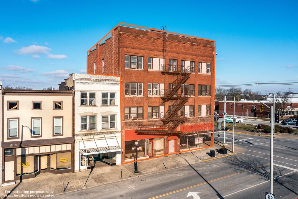 Online Auction, Downtown Winchester Vacant Apartment-Retail Building