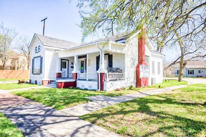 318 E Washington Ave