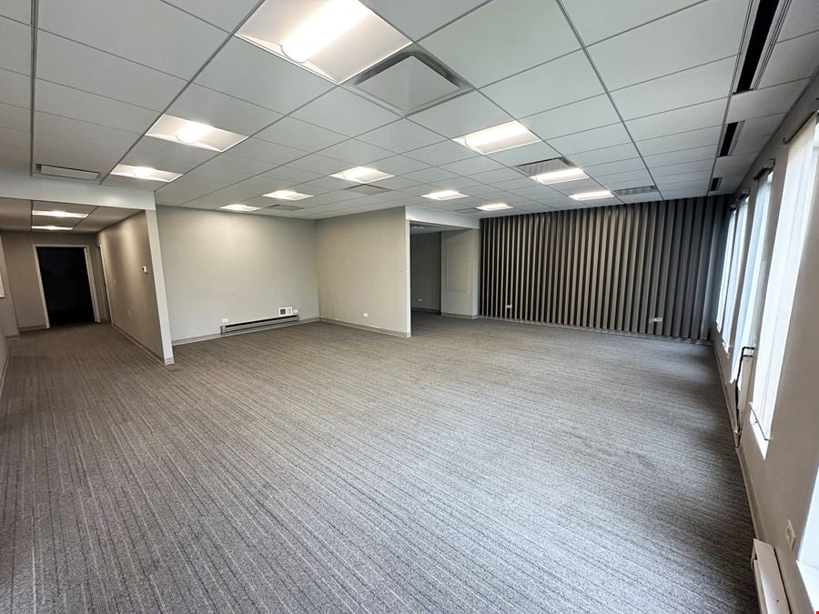 76 N Lively Blvd.