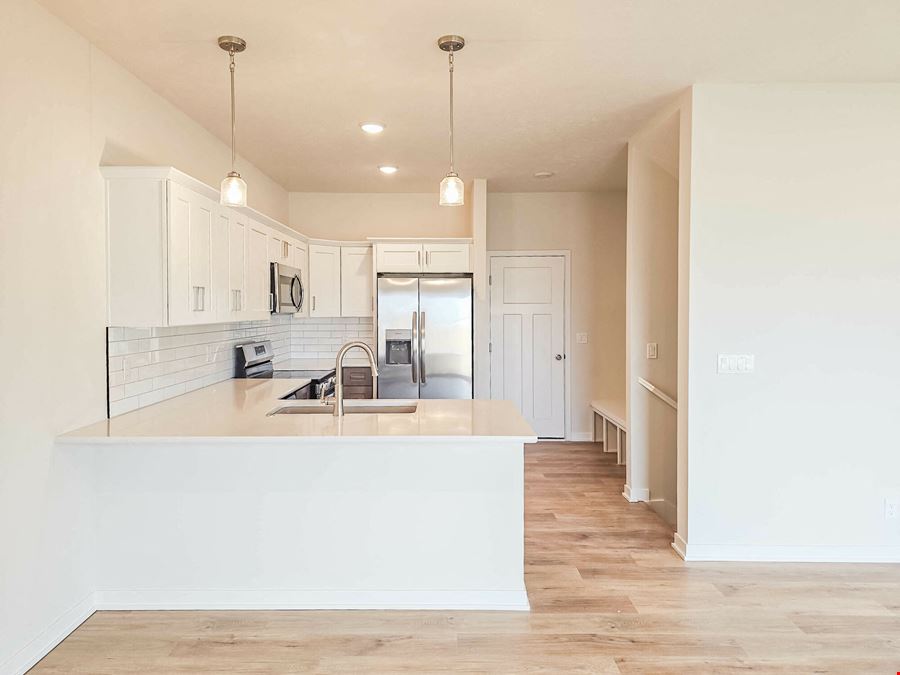 Edgewater Townhomes