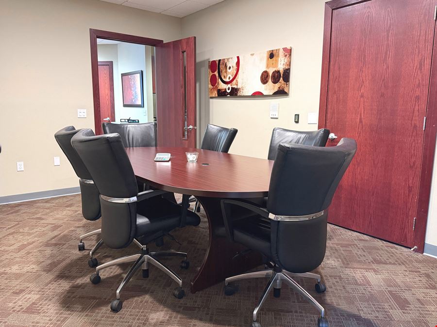 100 Maritime Dr