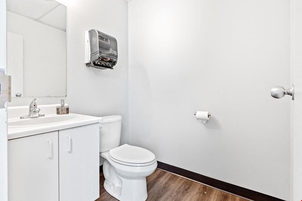 155 Terence Matthews Crescent unit 1&8