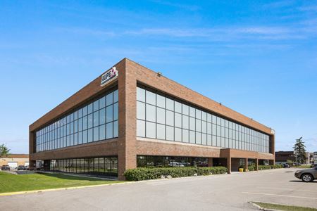 Preview of commercial space at 2116 – 27 Avenue NE