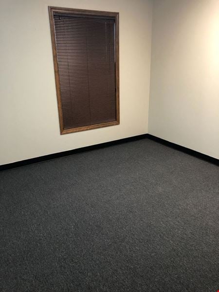 Preview of Office space for Rent at S Hamilton Rd