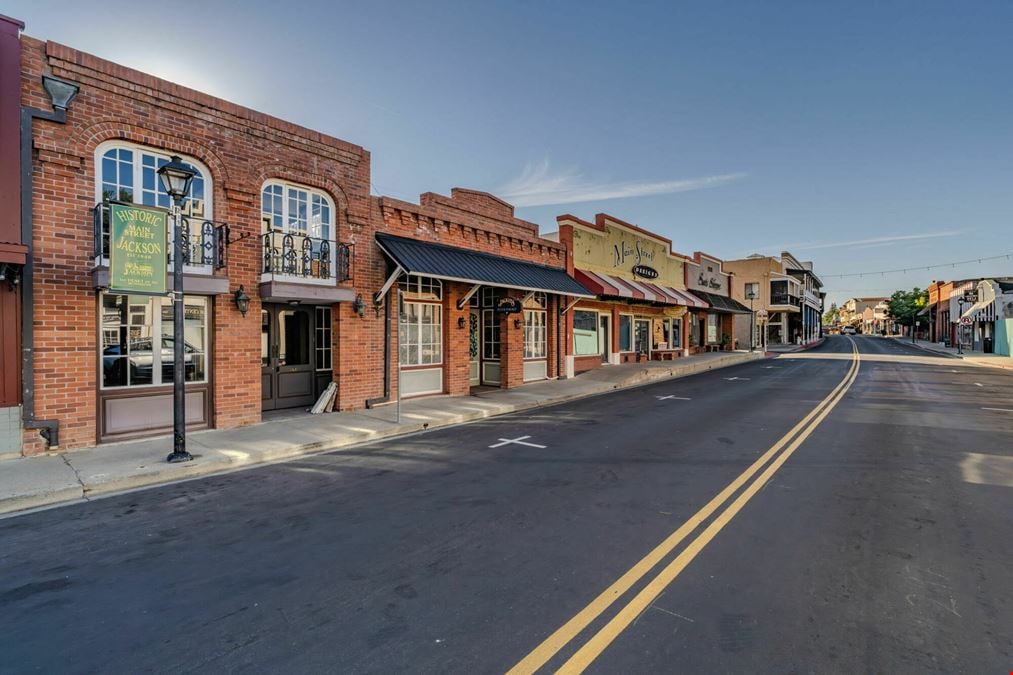 160-164 Main St.