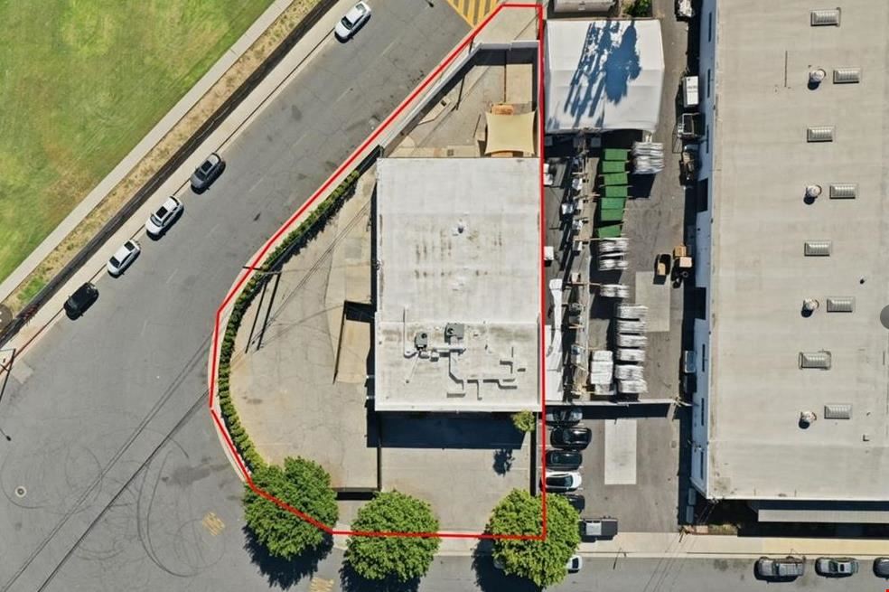 1450 W Industrial Park St