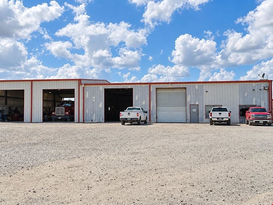 1110 N Industrial Blvd - Industrial Investment Opportunity