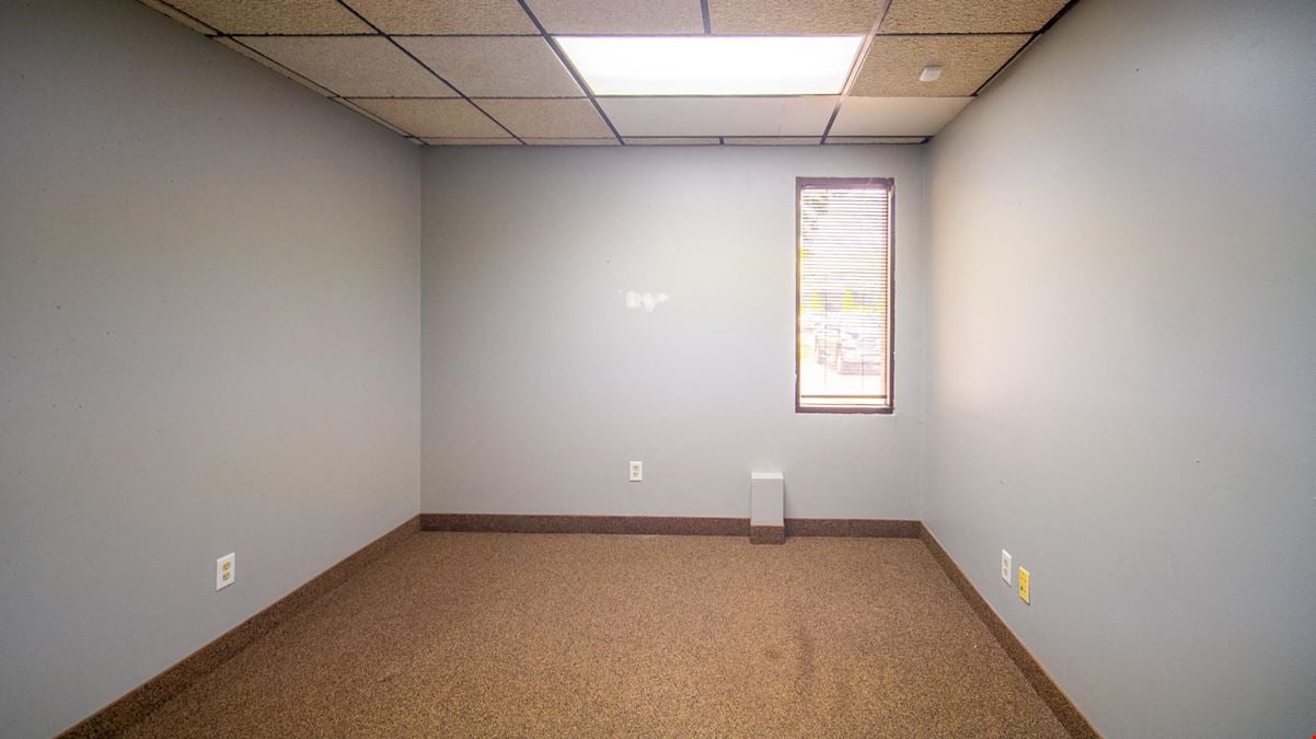 The Omni Building | Move-In Ready SW Suite