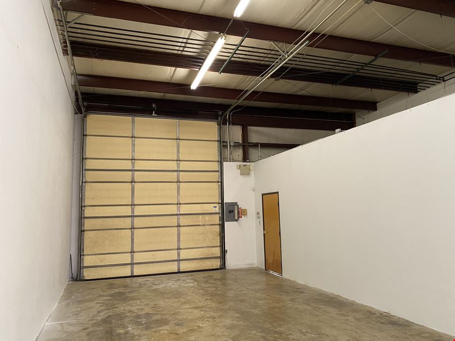 WAREHOSUE SPACE FOR LEASE IN NIXA