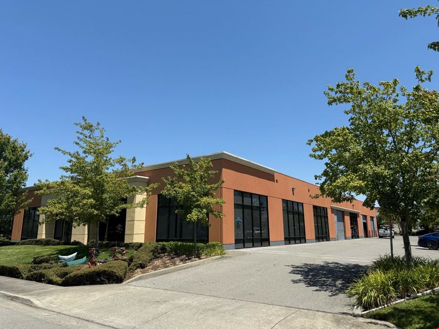 800 Lindberg Lane