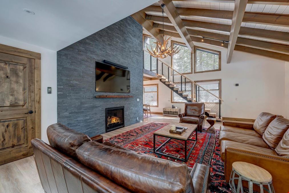 347 Cottonwood Court