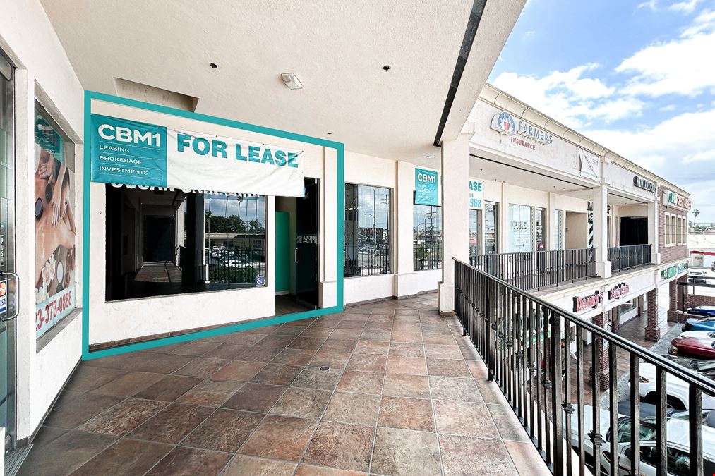 RETAIL/CREATIVE OFFICE AVAILABLE | Venice + Western
