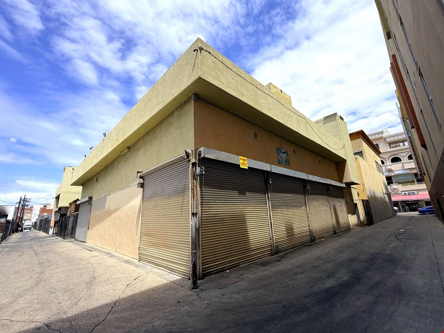 19 UNIT A+ LOC WOMENS FASHION SHWRM BLDG
