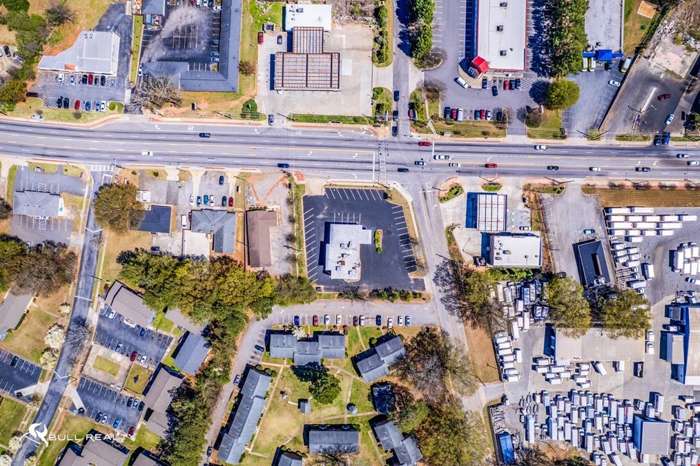 Freestanding Retail Building on Candler Road | ± 6,000 SF
