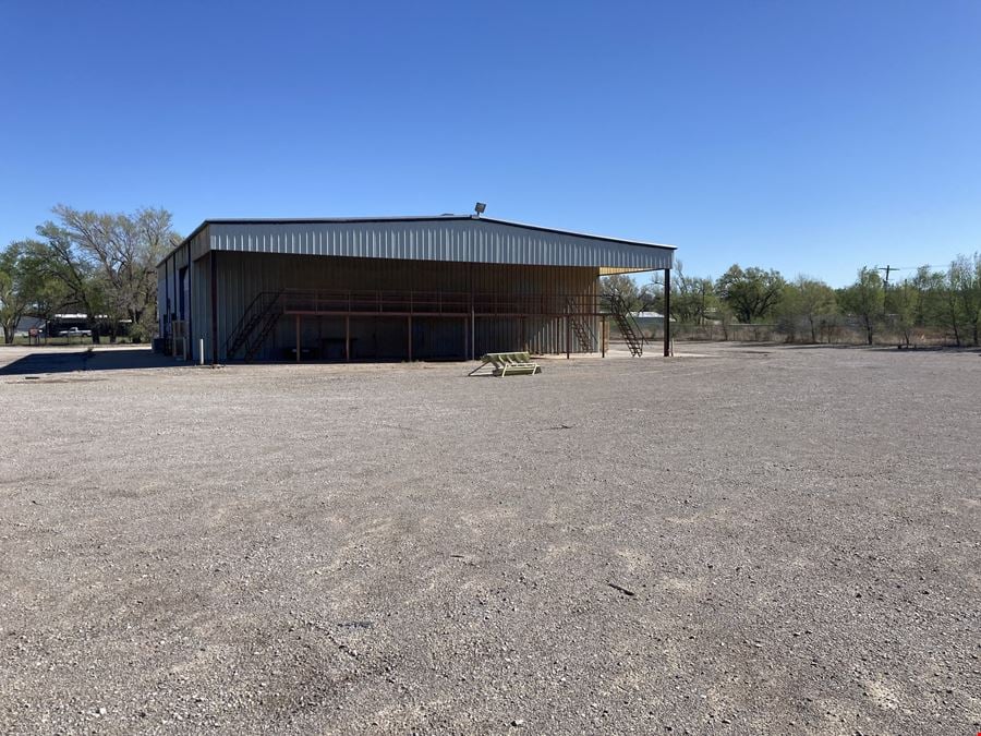 7,680 SF Industrial on 2.852 AC