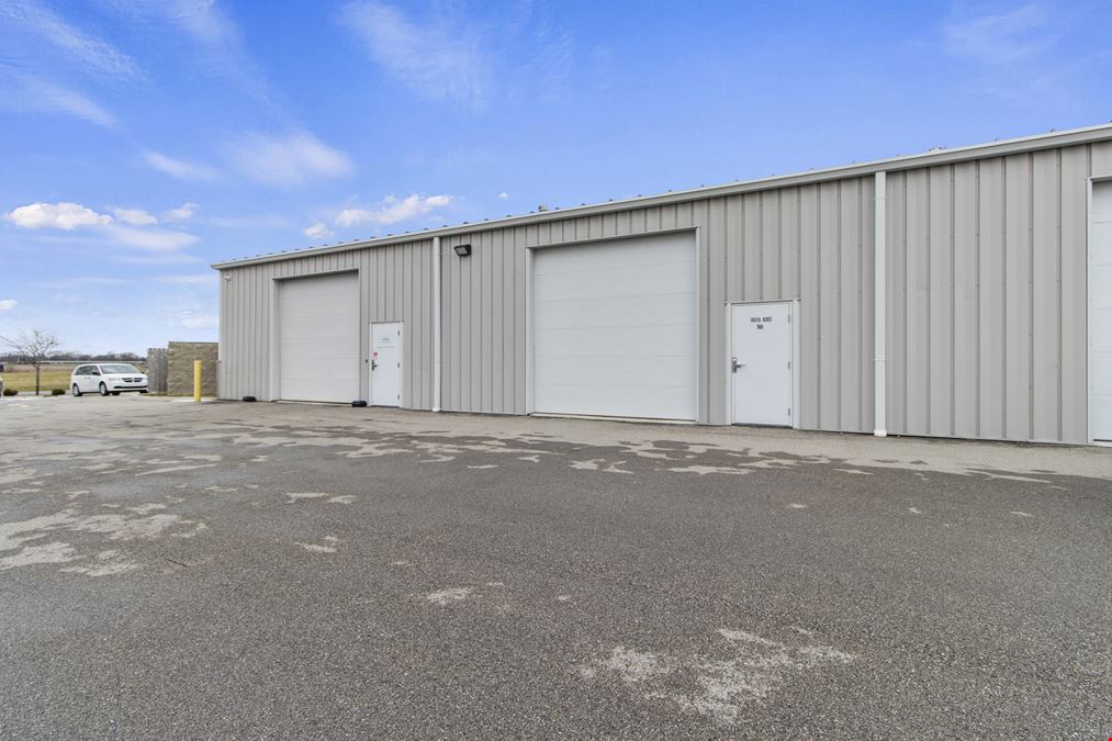 1551 Amy Lane