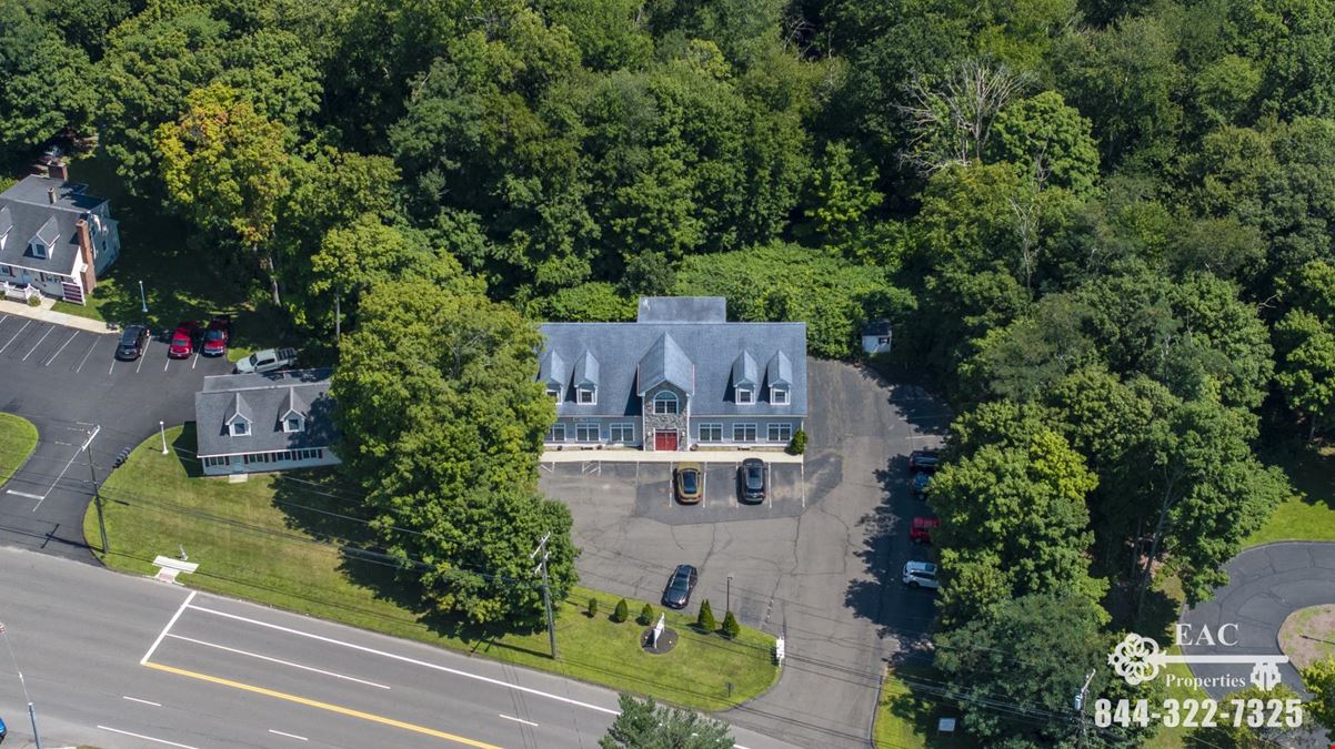 238 Monroe Turnpike, Monroe