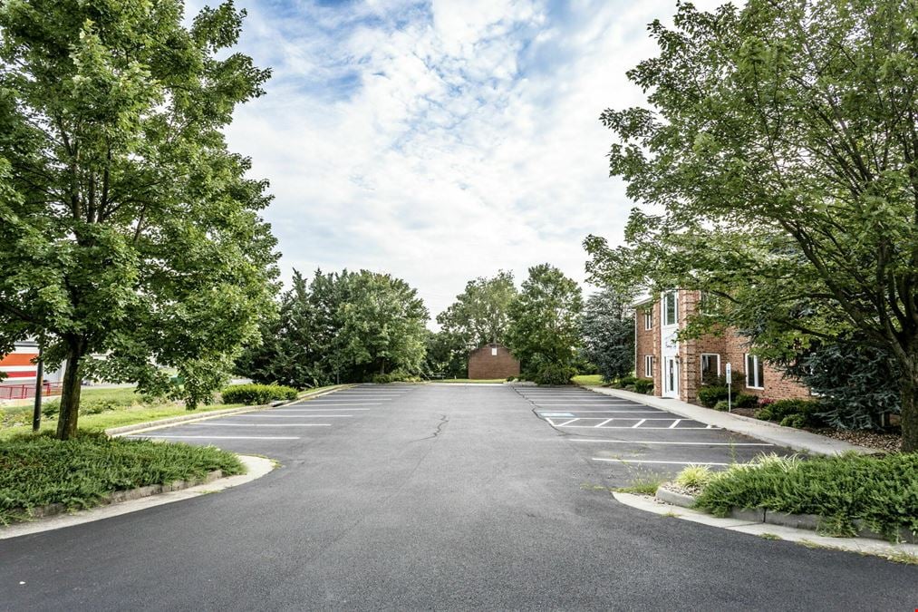 3200 SF PROFESSIONAL OFFICE SPACE AVAILABLE