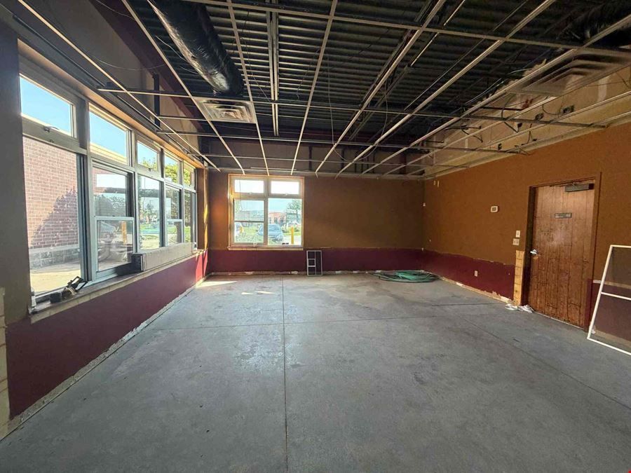 1061 N Center Point Rd