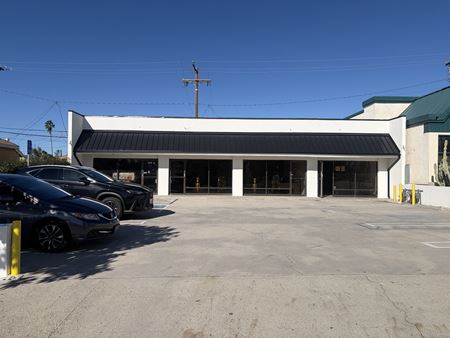Preview of Retail space for Rent at 915 N Maclay Avenue