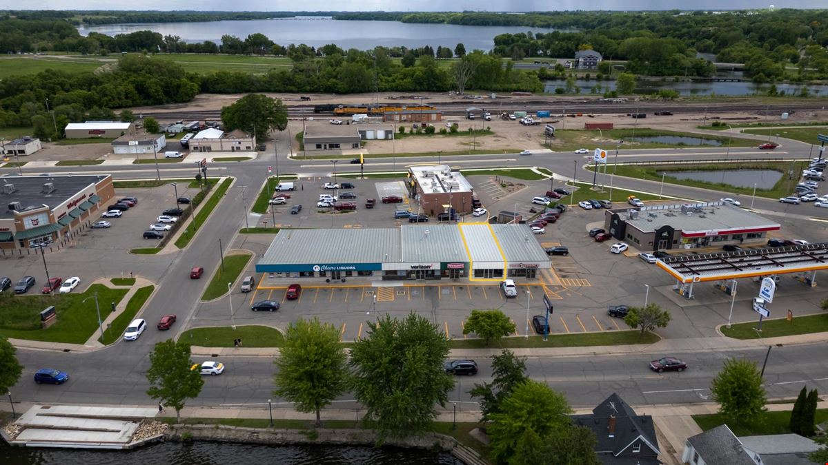 Bridge Avenue Retail Hub