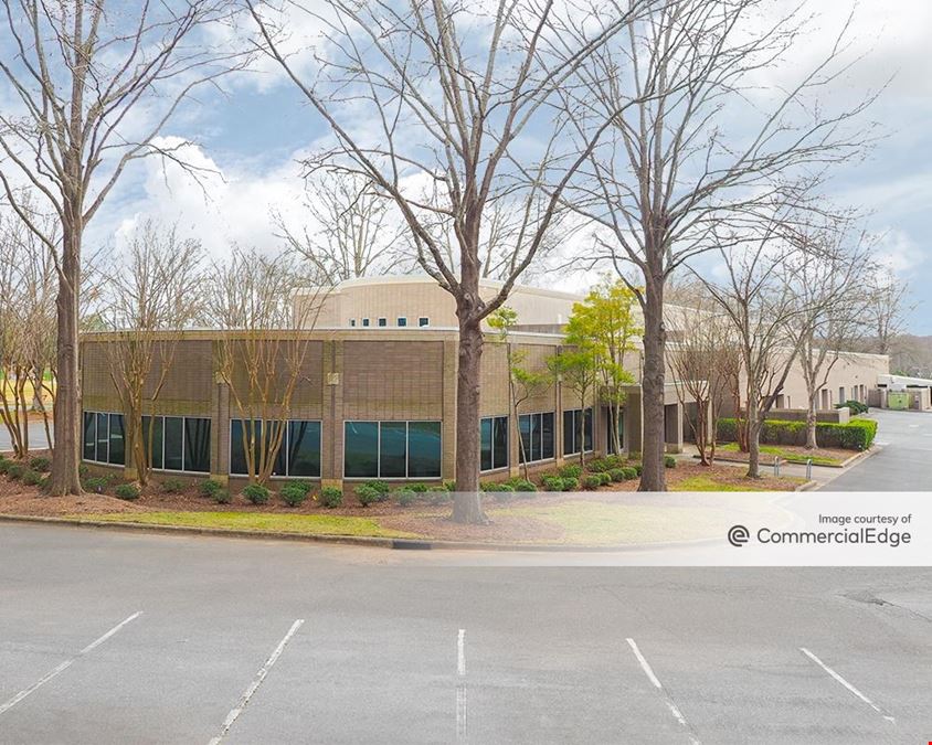 8510-8514 McAlpine Park Drive