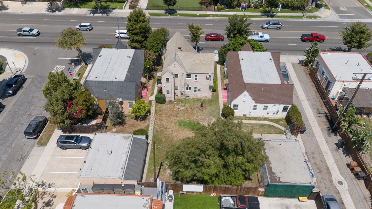900 E Chapman Ave