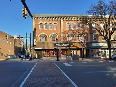 Preview of Mixed Use space for Rent at 586 Main Street