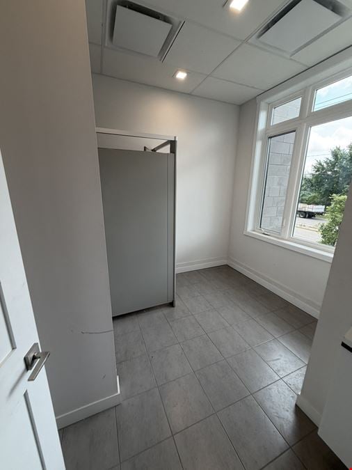 35 Trillium Drive