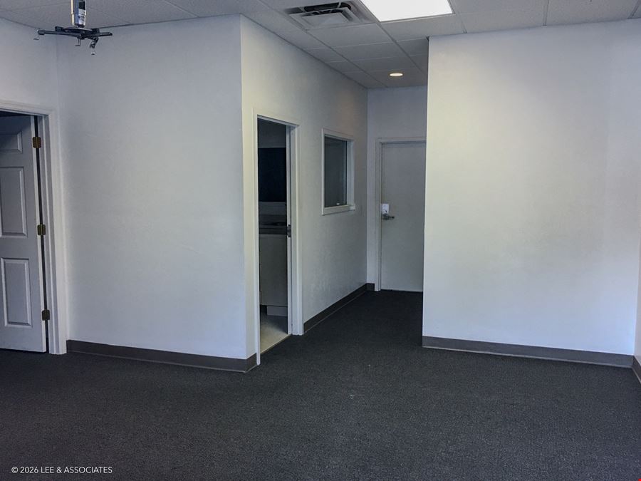 4566 NW 5th Blvd, Suite E