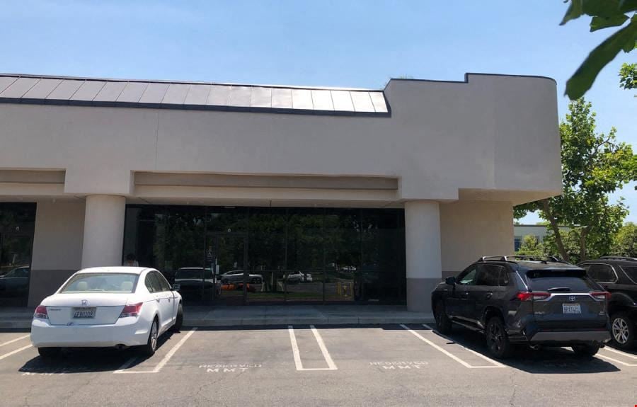 Medical/Retail Space for Lease