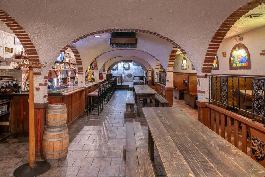 Unique Opportunity for Lease Landmark Downtown Ann Arbor Restaurant / Bar