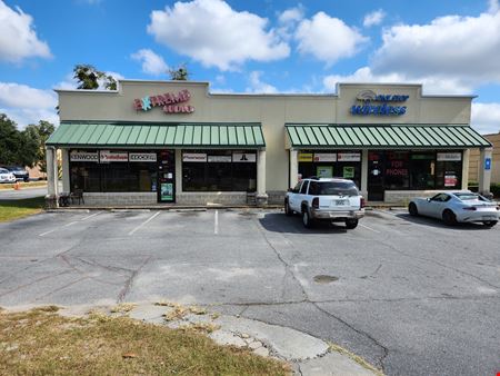 Preview of Retail space for Rent at 104 General Screven Way 