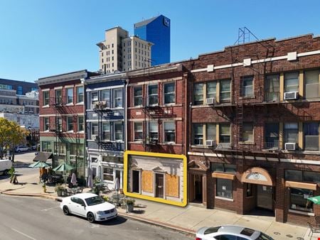 Preview of commercial space at 137 North Limestone
