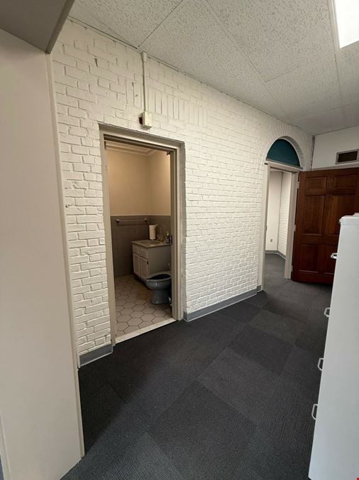 Petricone's Pharmacy Building