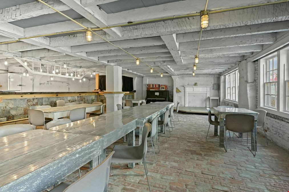 Historic McKowen Store Building – For Sale or Lease