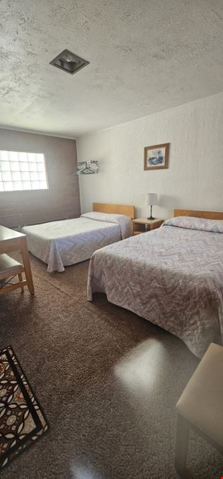 Idalia Cafe & Motel
