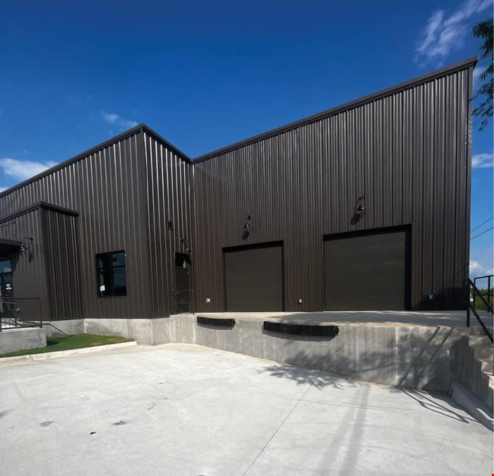 2609SouthInterstate35-industrial