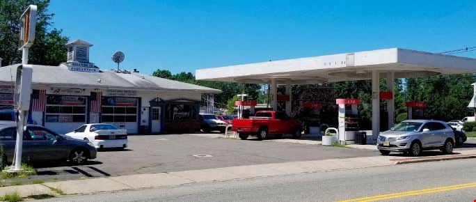 Preview of Retail space for Rent at 411 Newark Pompton Tpke