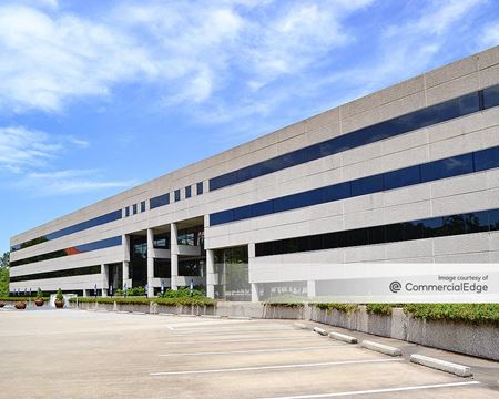 Preview of Office space for Rent at 2 Perimeter Park South