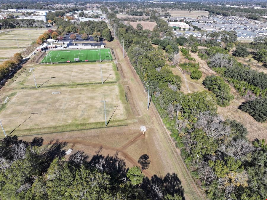500 Pont Des Mouton (Commercial Tract)