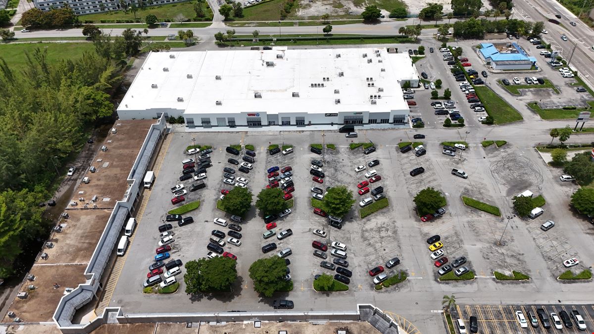 Shoppes at Naranja Lakes Junior Box Retail Space on US 1