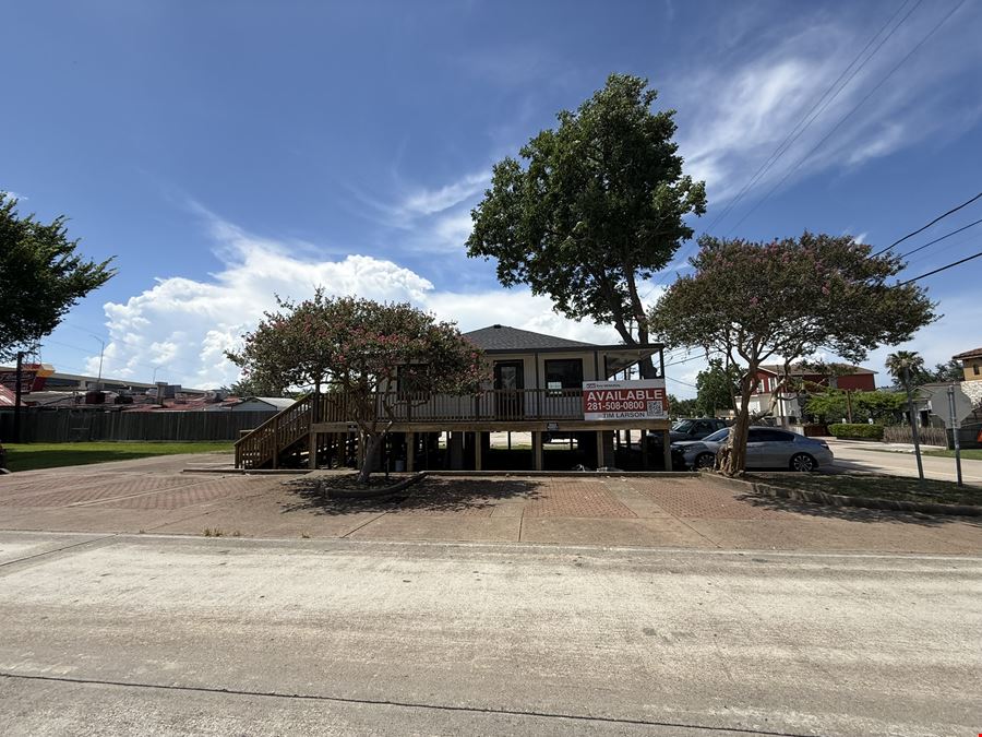 405 8th St, Kemah TX 77565- Office/Retail Opportunity