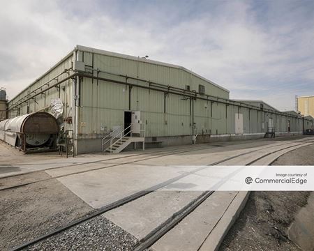 Preview of Industrial space for Rent at 1485 East 61st Avenue