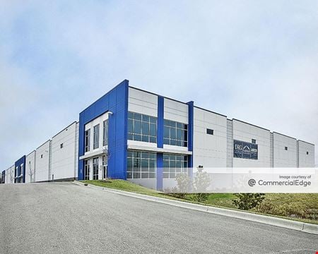 Preview of Industrial space for Rent at 220 N York Rd