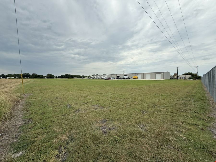 299 Navarro Dr